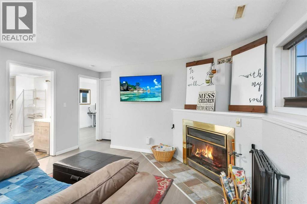 Photo 41 of 14 Harper Drive, Sylvan Lake AB