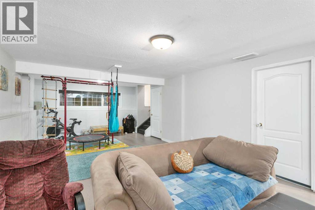 Photo 46 of 14 Harper Drive, Sylvan Lake AB