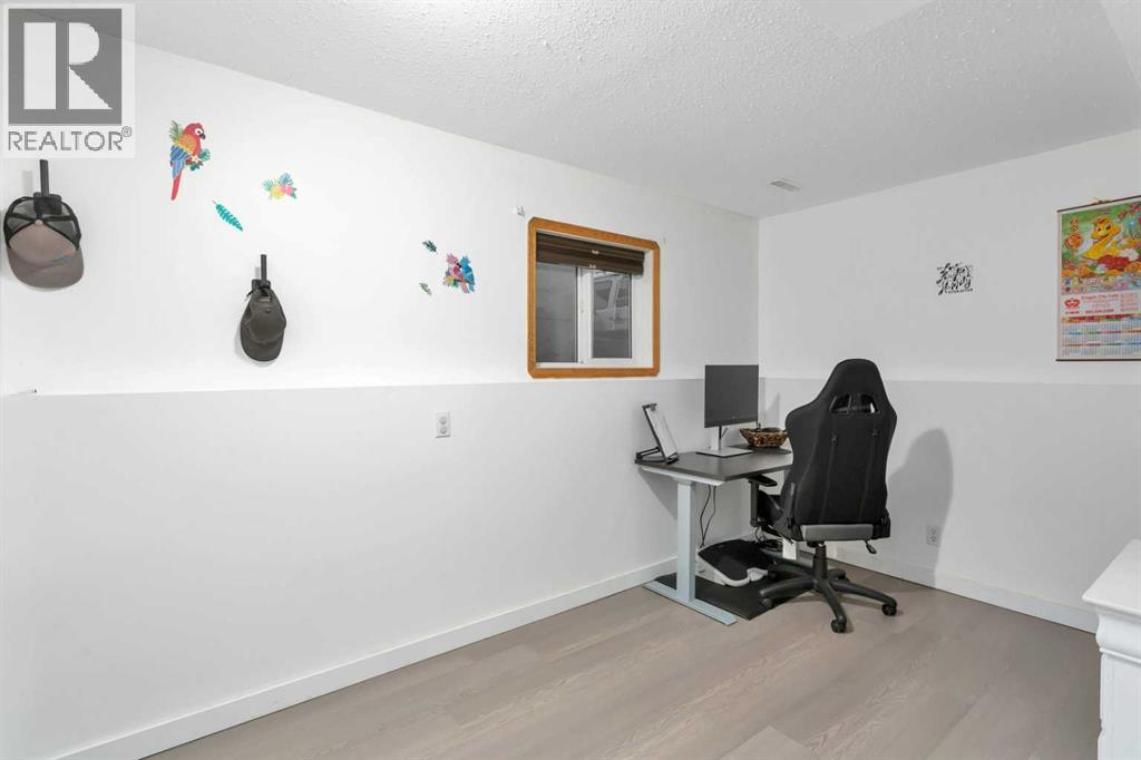 Photo 43 of 14 Harper Drive, Sylvan Lake AB