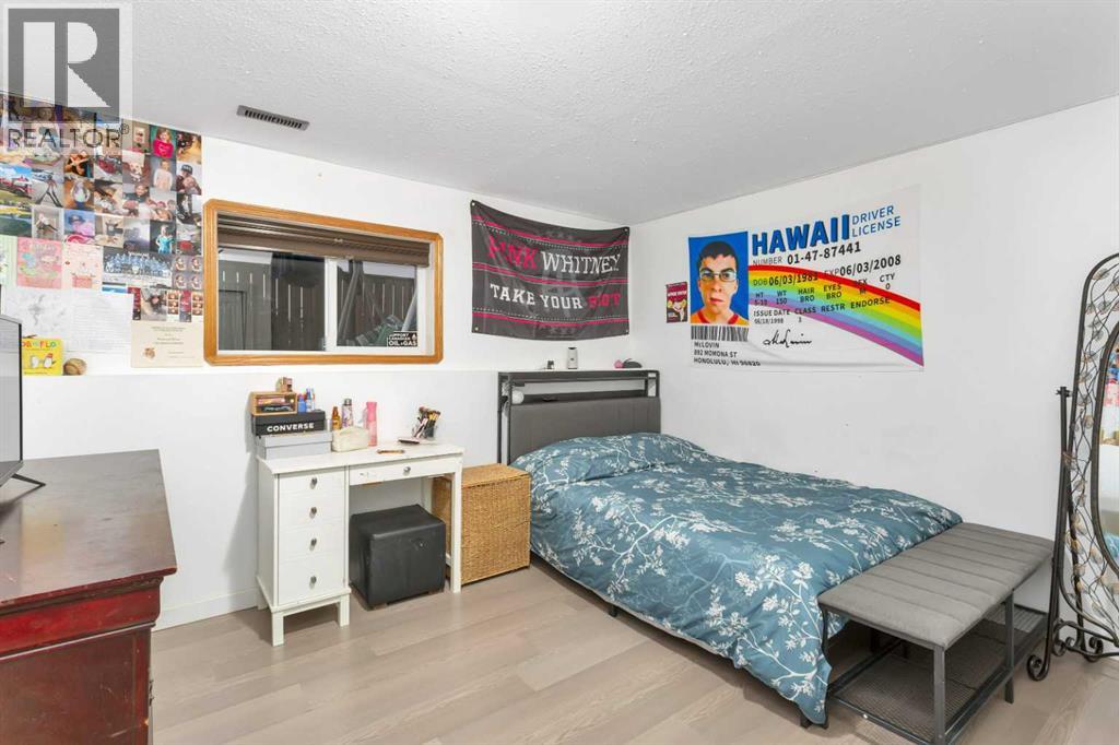Photo 36 of 14 Harper Drive, Sylvan Lake AB