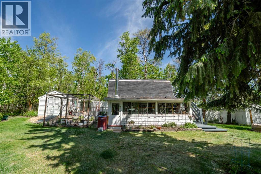 Photo 23 of 4444 50 Street, Sylvan Lake AB