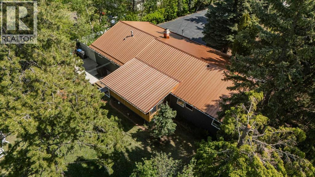 Photo 32 of 4444 50 Street, Sylvan Lake AB