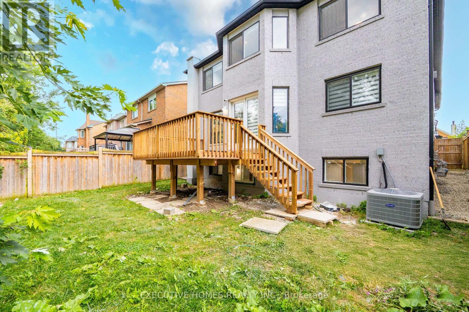 Photo 49 of 2966 Tradewind Drive, Mississauga ON