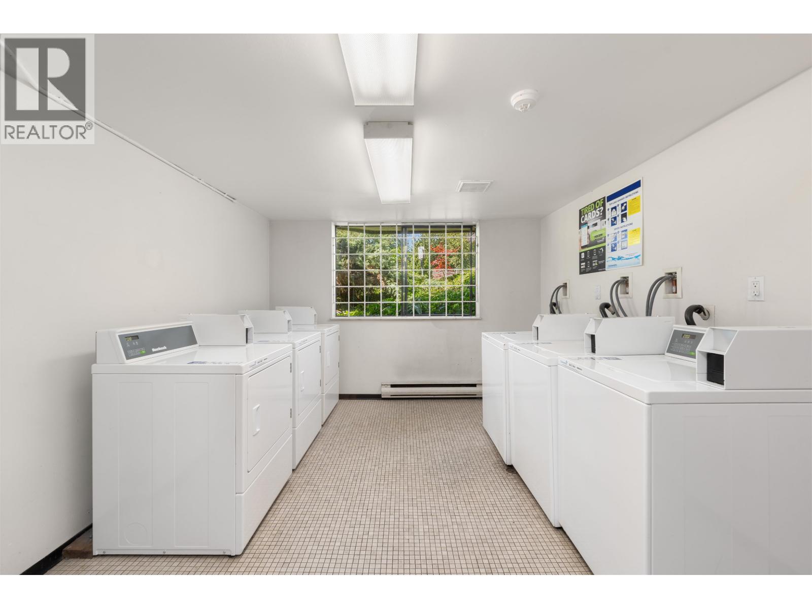 Photo 12 of 304 212 Forbes Avenue, North Vancouver BC