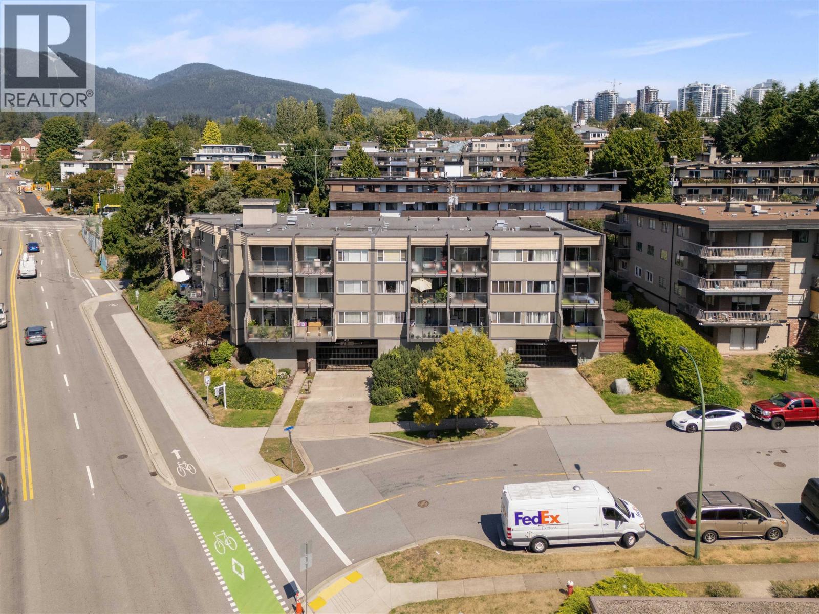 Photo 18 of 304 212 Forbes Avenue, North Vancouver BC