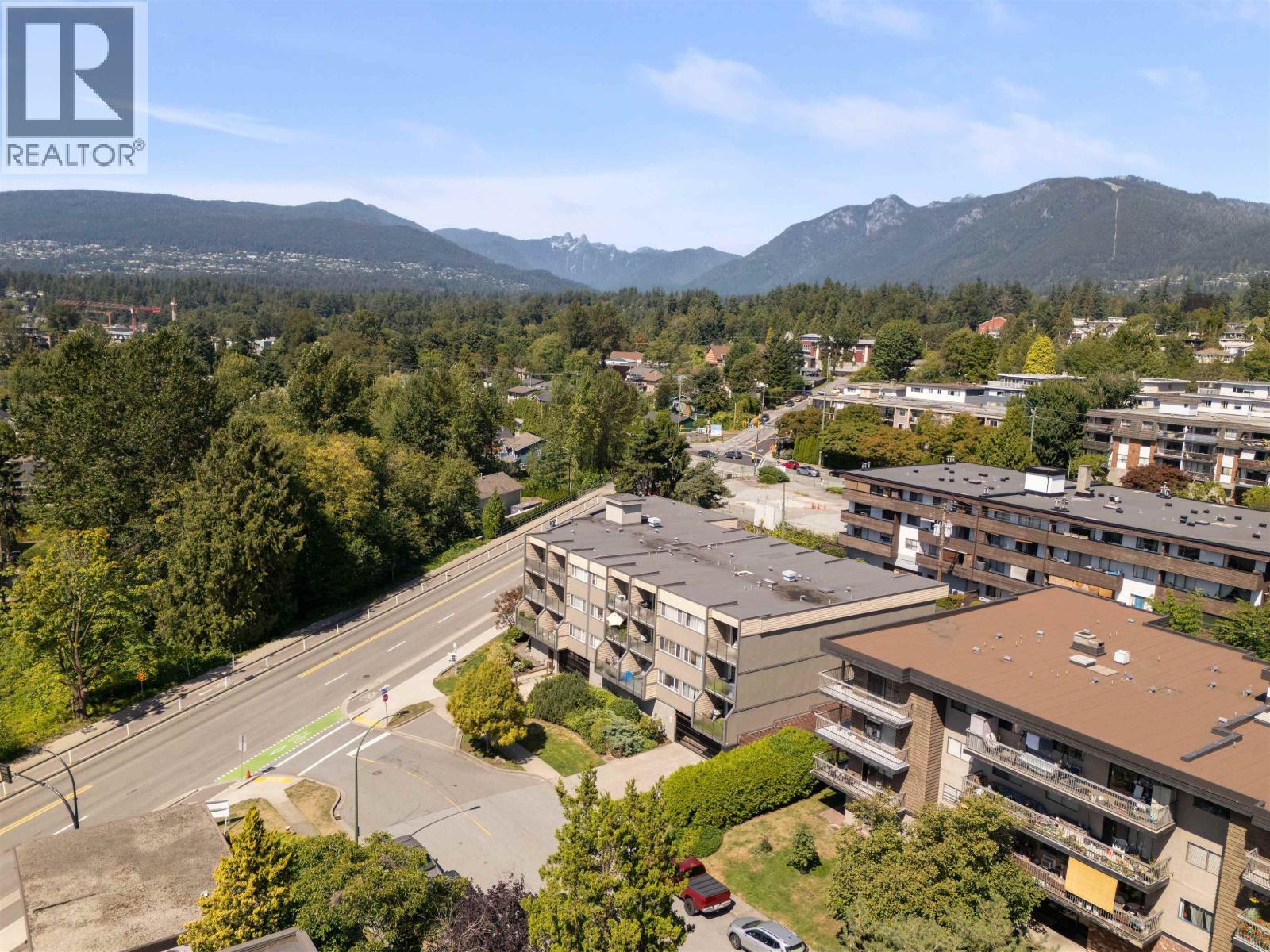 Photo 21 of 304 212 Forbes Avenue, North Vancouver BC
