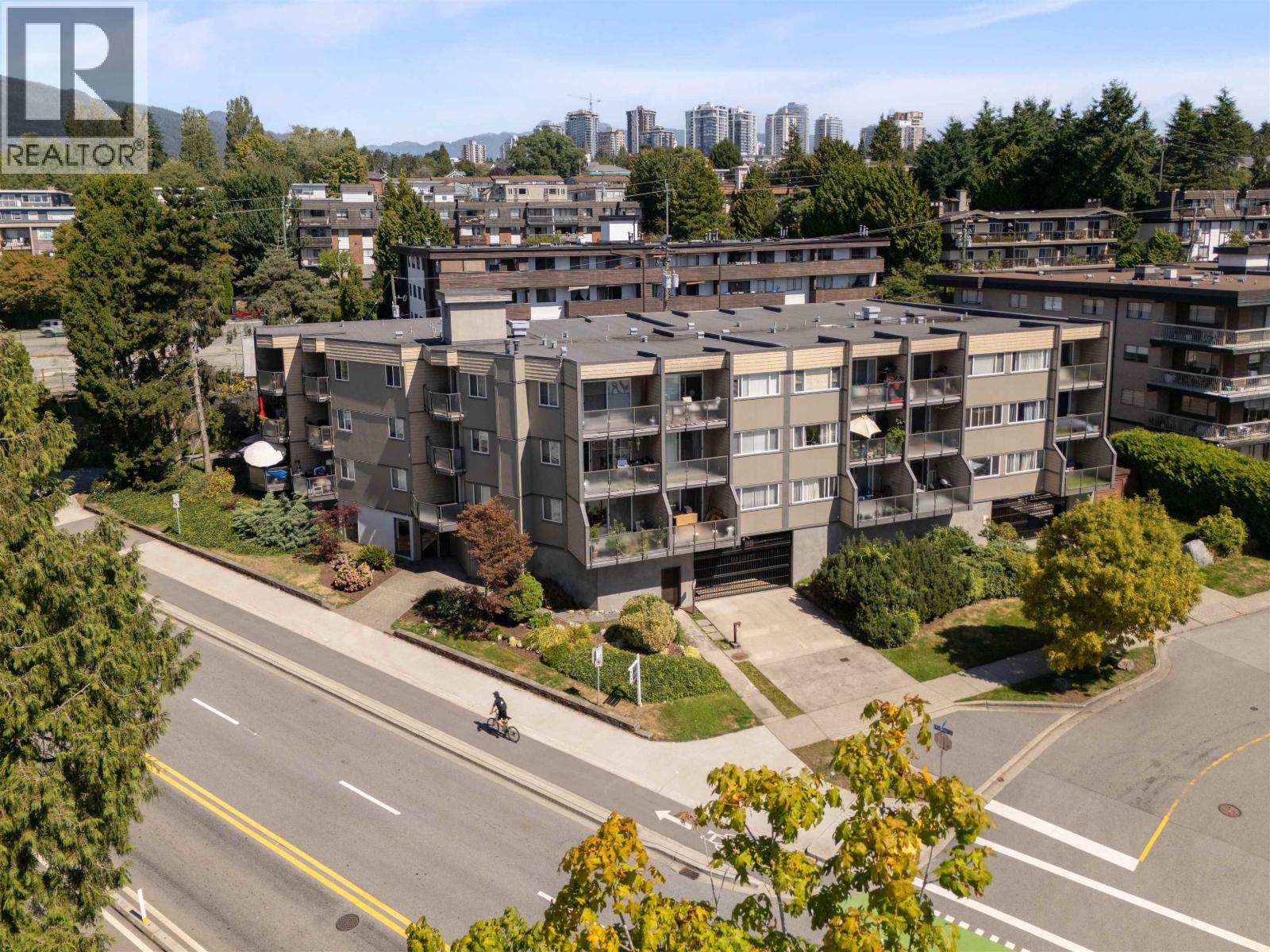 Photo 8 of 304 212 Forbes Avenue, North Vancouver BC