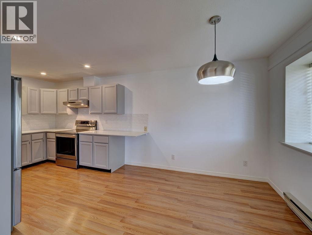 18 767 NORTH ROAD, Gibsons