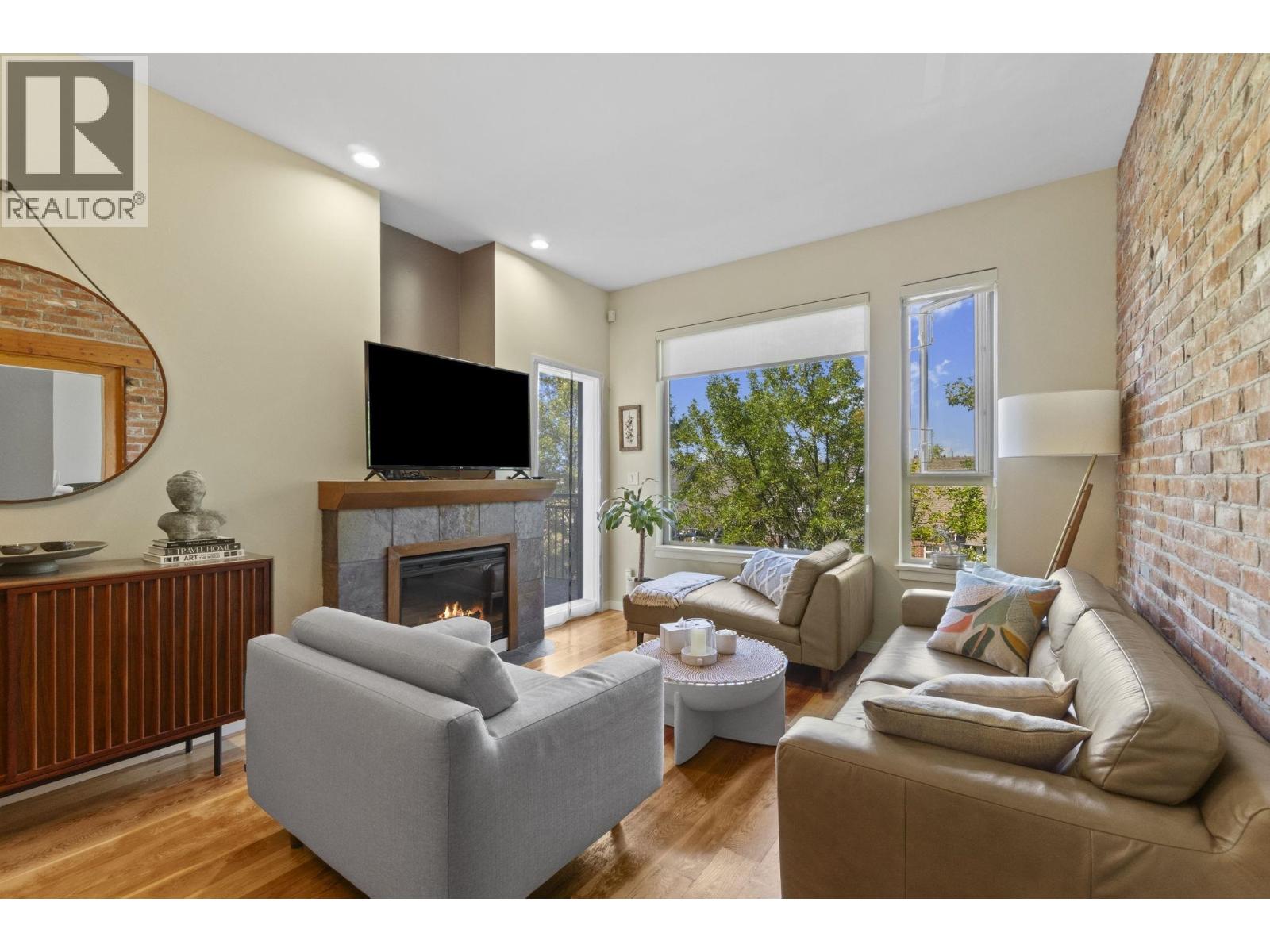 Photo 14 of 302 250 Salter Street, New Westminster BC