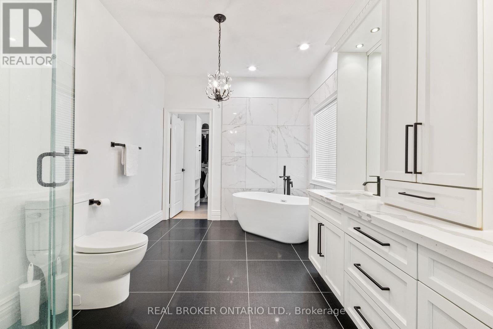 Photo 22 of 215 Black Maple Court, Kitchener ON