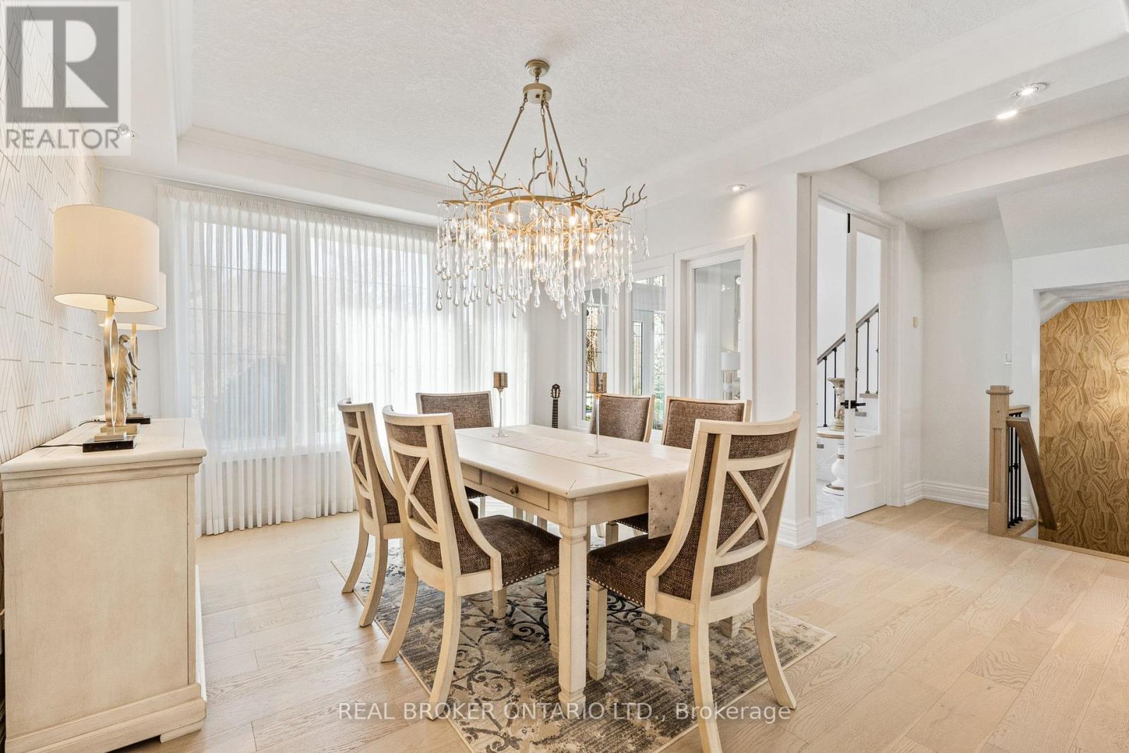 Photo 14 of 215 Black Maple Court, Kitchener ON