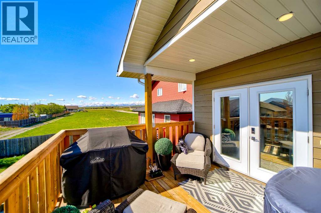 Photo 17 of 1029 Livingston Way, Pincher Creek AB