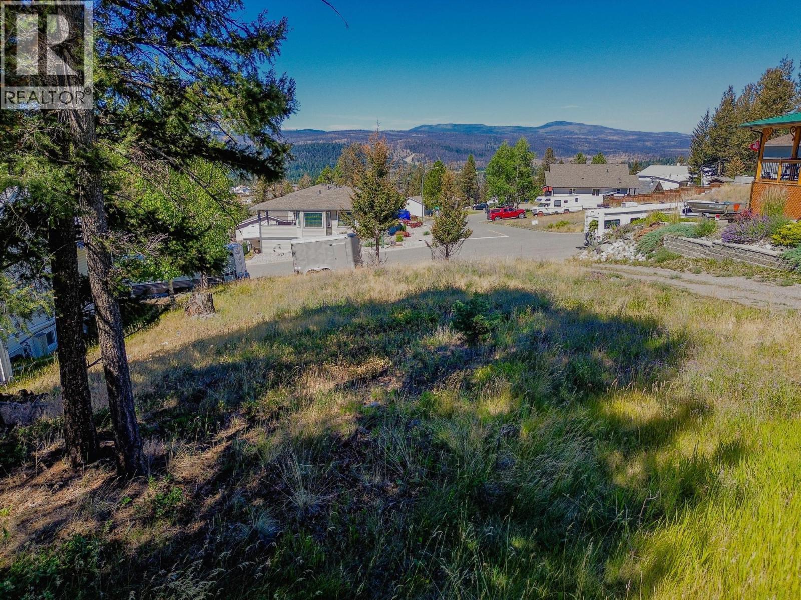 257 CALCITE Drive - Photo 2 of 13, Logan Lake, British Columbia