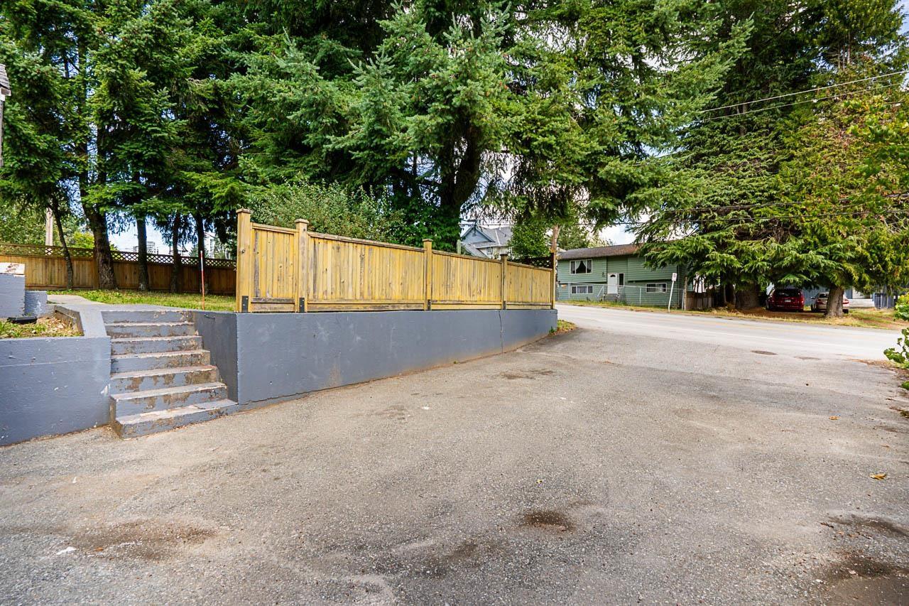 Photo 27 of 9893 132 Street, Surrey BC