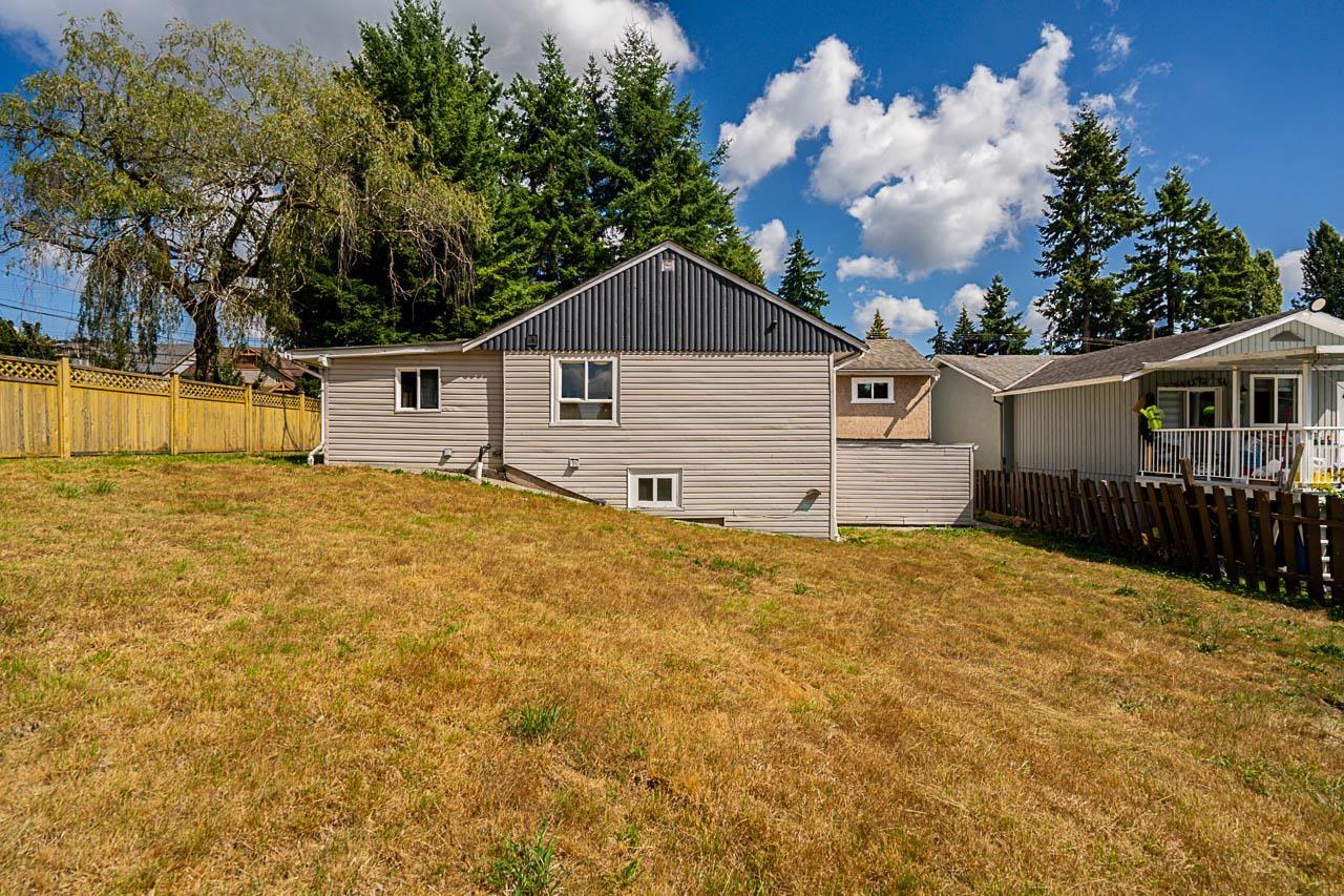 Photo 23 of 9893 132 Street, Surrey BC