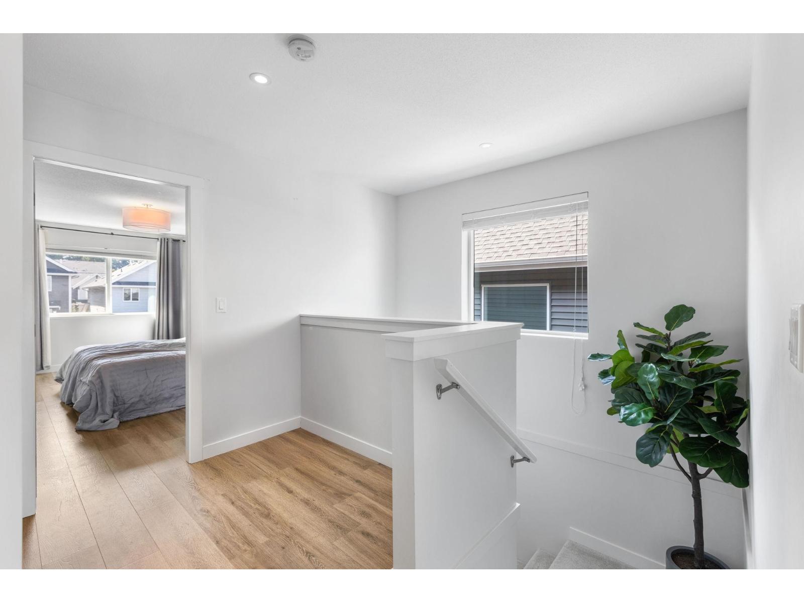 Photo 15 of 20278 82 B Avenue, Langley BC