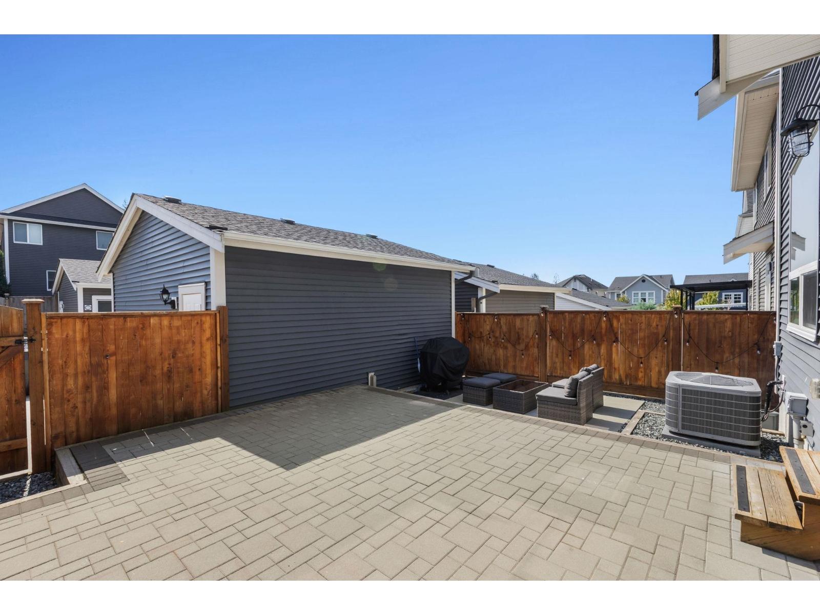 Photo 36 of 20278 82 B Avenue, Langley BC