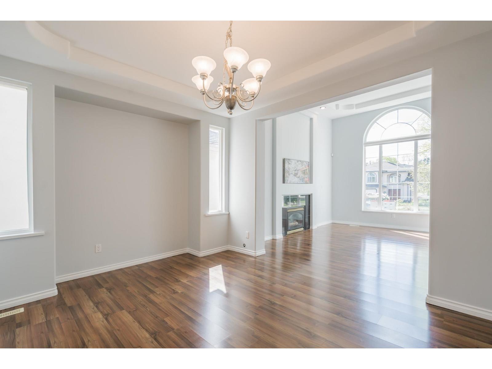 Photo 26 of 16527 108 Avenue, Surrey BC