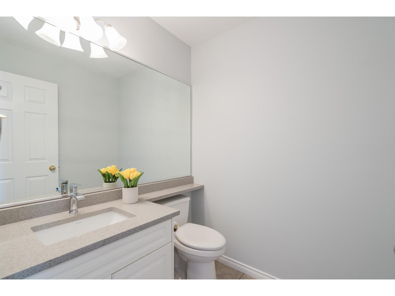 Photo 21 of 16527 108 Avenue, Surrey BC