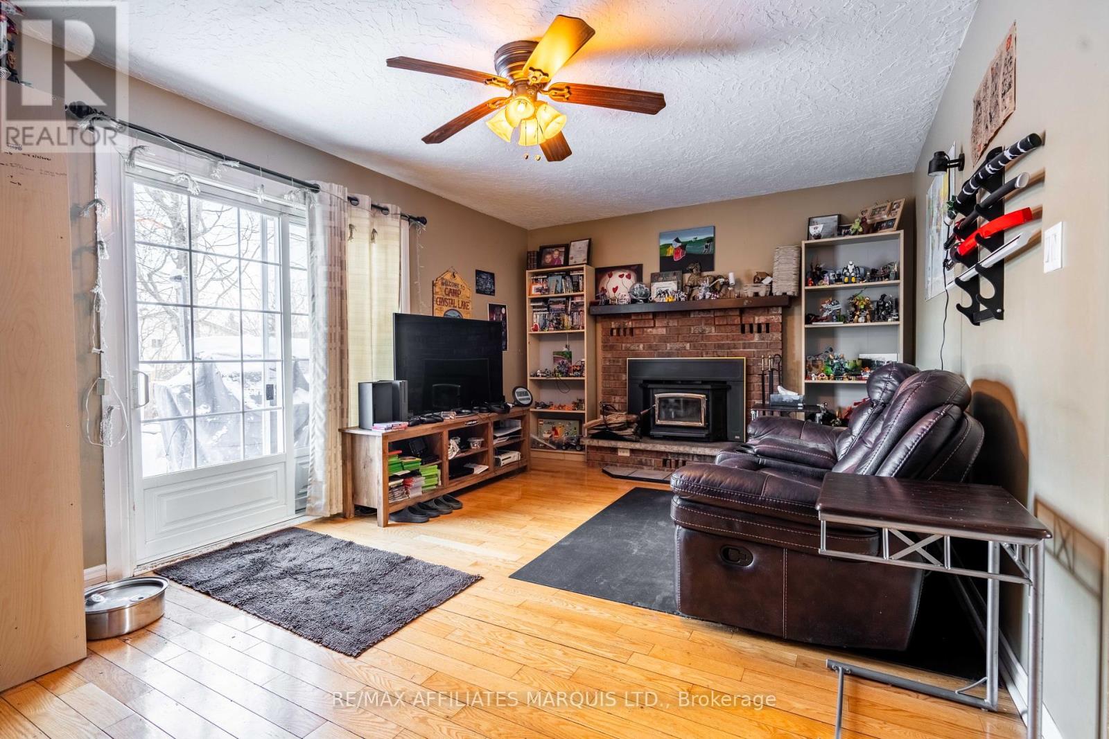 Photo 19 of 584 Kirkwood Street, Cornwall ON