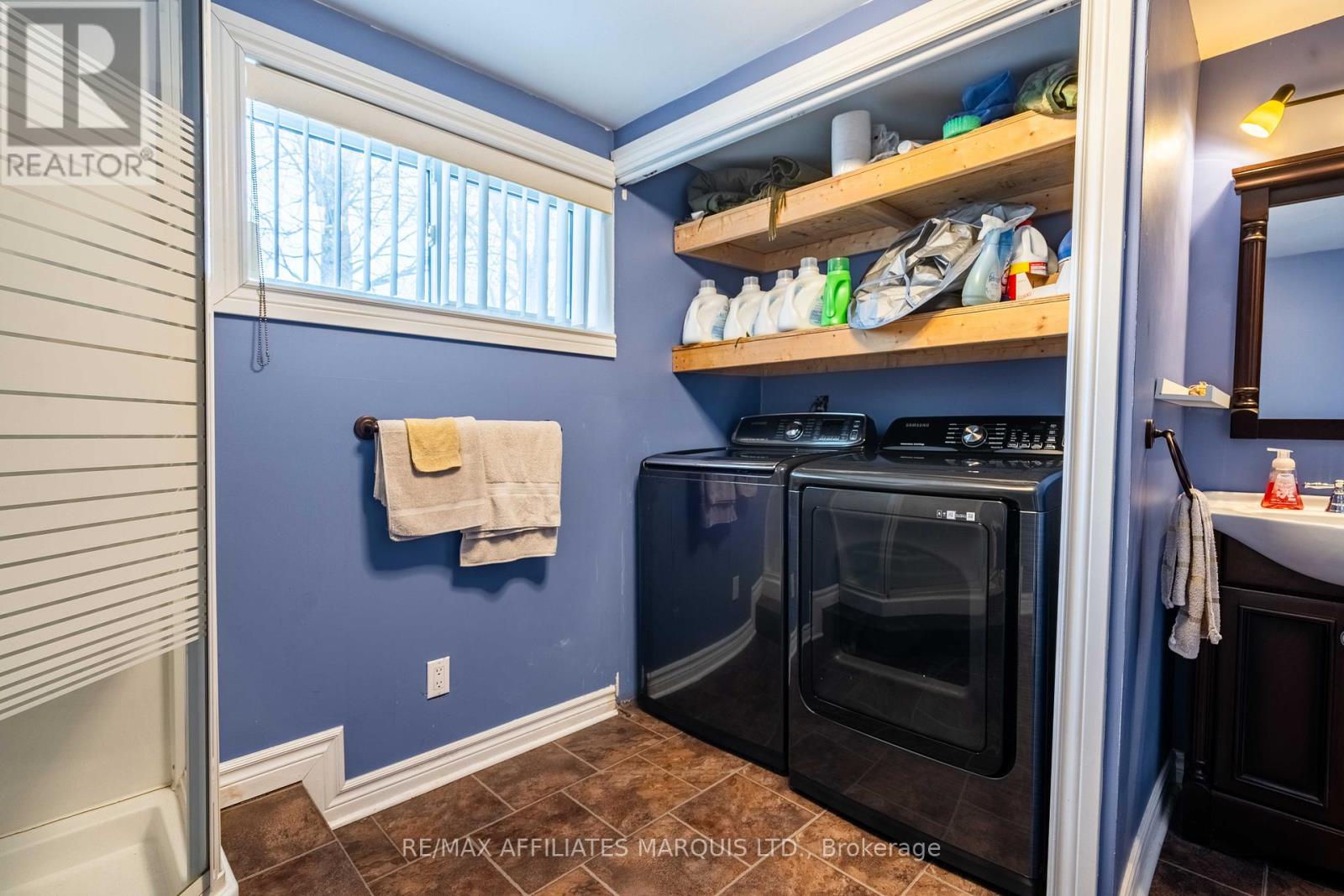 Photo 4 of 584 Kirkwood Street, Cornwall ON
