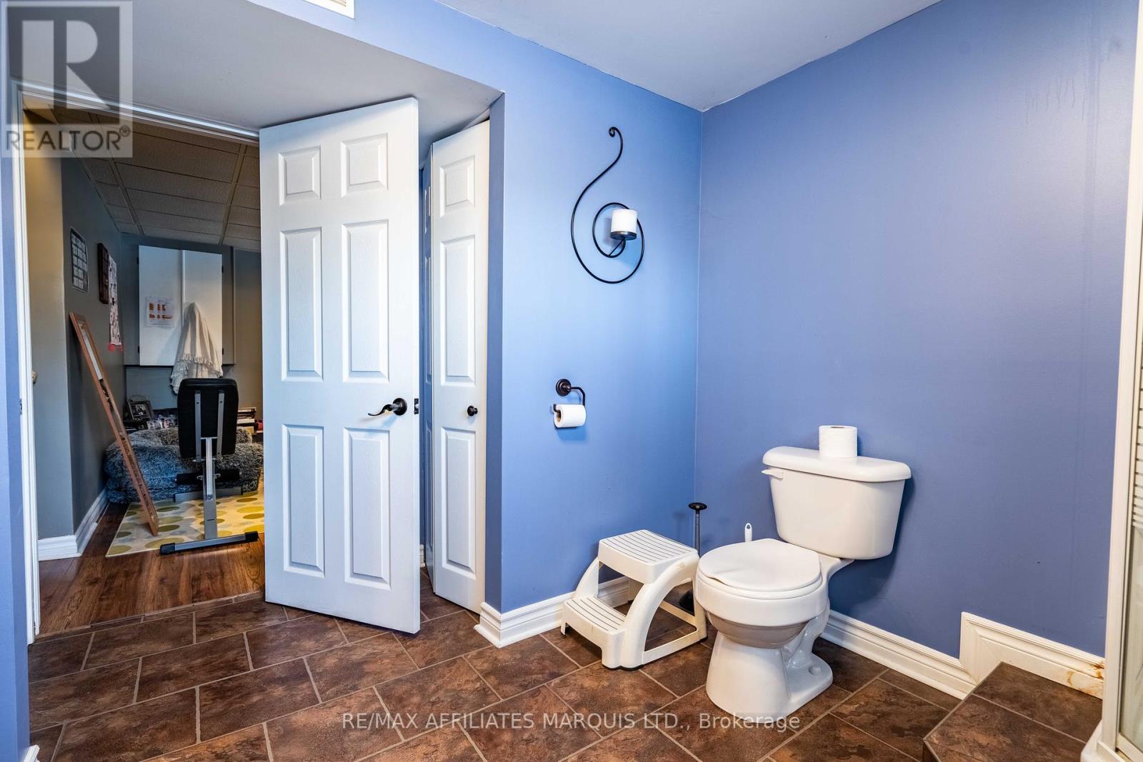 Photo 45 of 584 Kirkwood Street, Cornwall ON