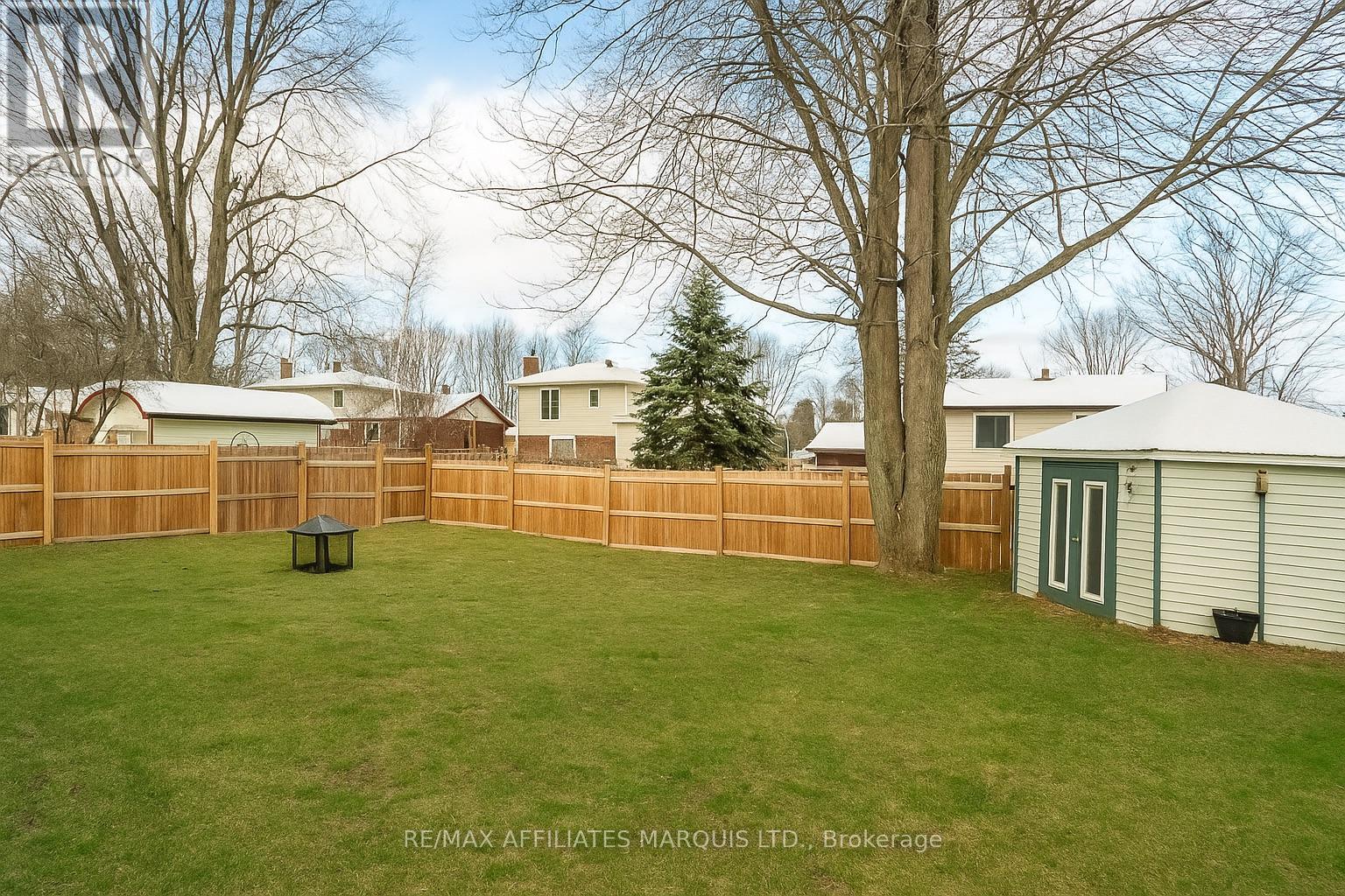 Photo 32 of 584 Kirkwood Street, Cornwall ON