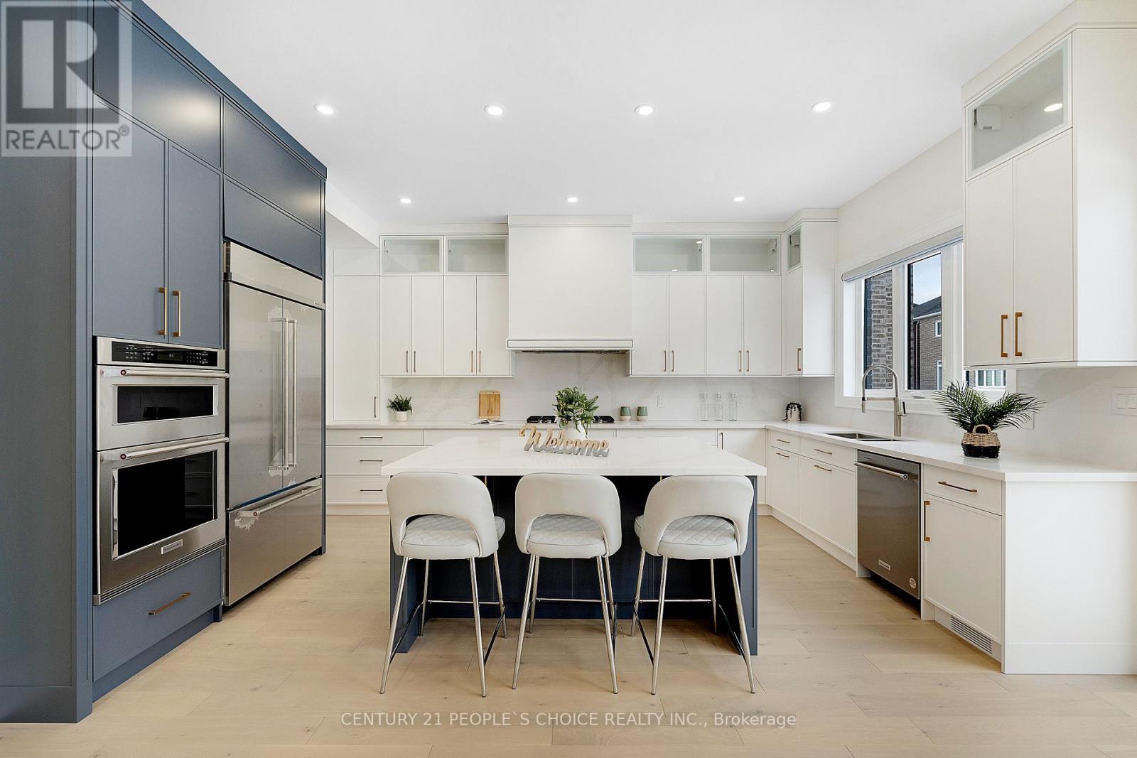 Photo 14 of 8915 Heritage Road, Brampton ON