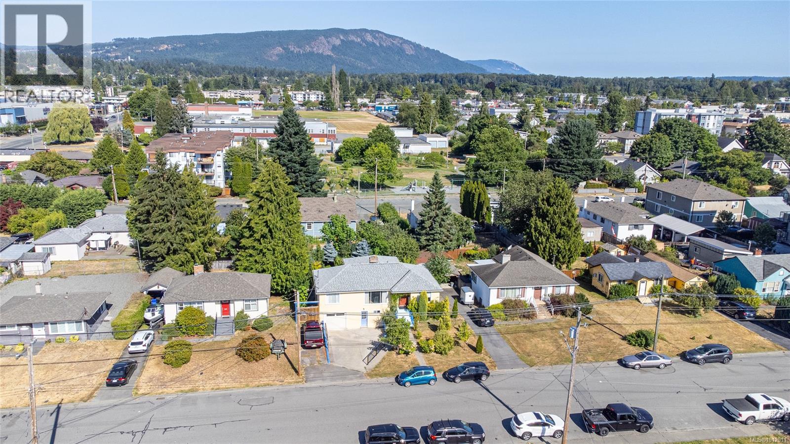 Photo 9 of 5793 Garden St, Duncan BC