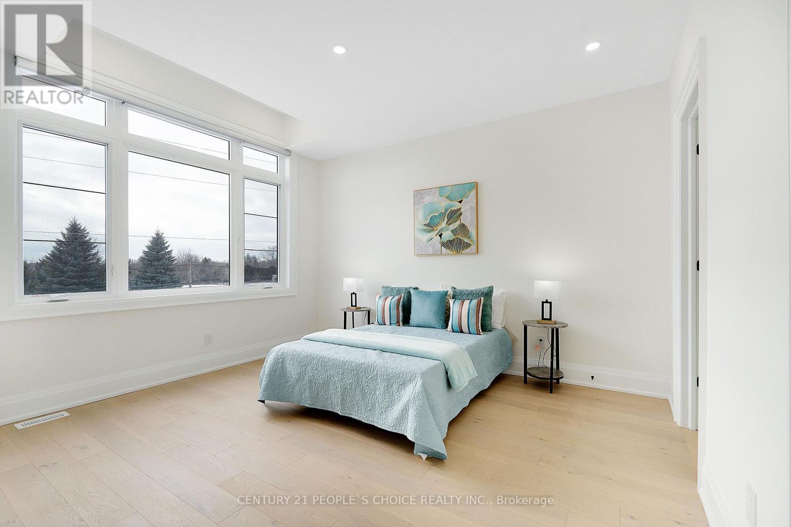 Photo 26 of 8915 Heritage Road, Brampton ON