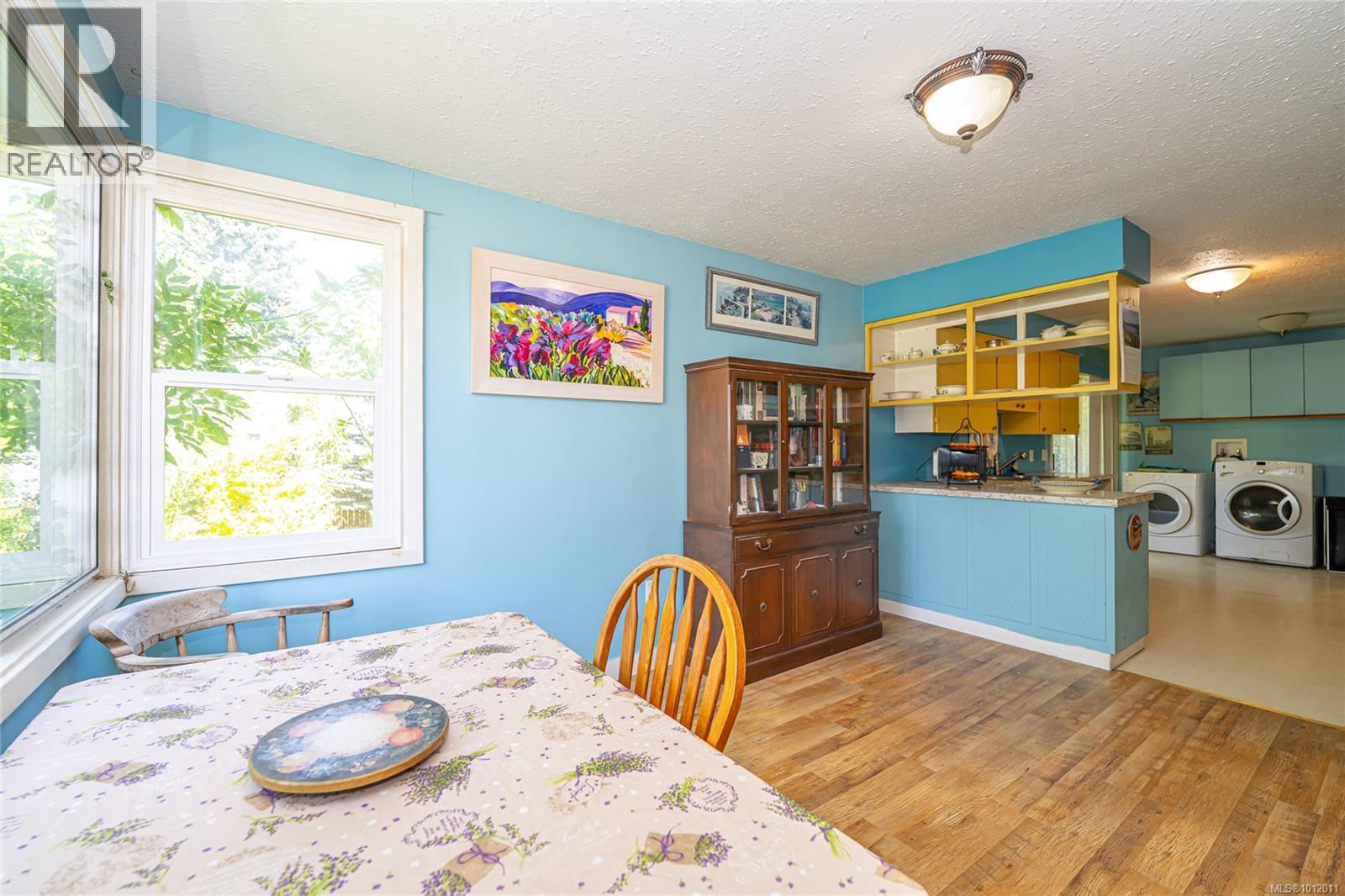Photo 17 of 5793 Garden St, Duncan BC