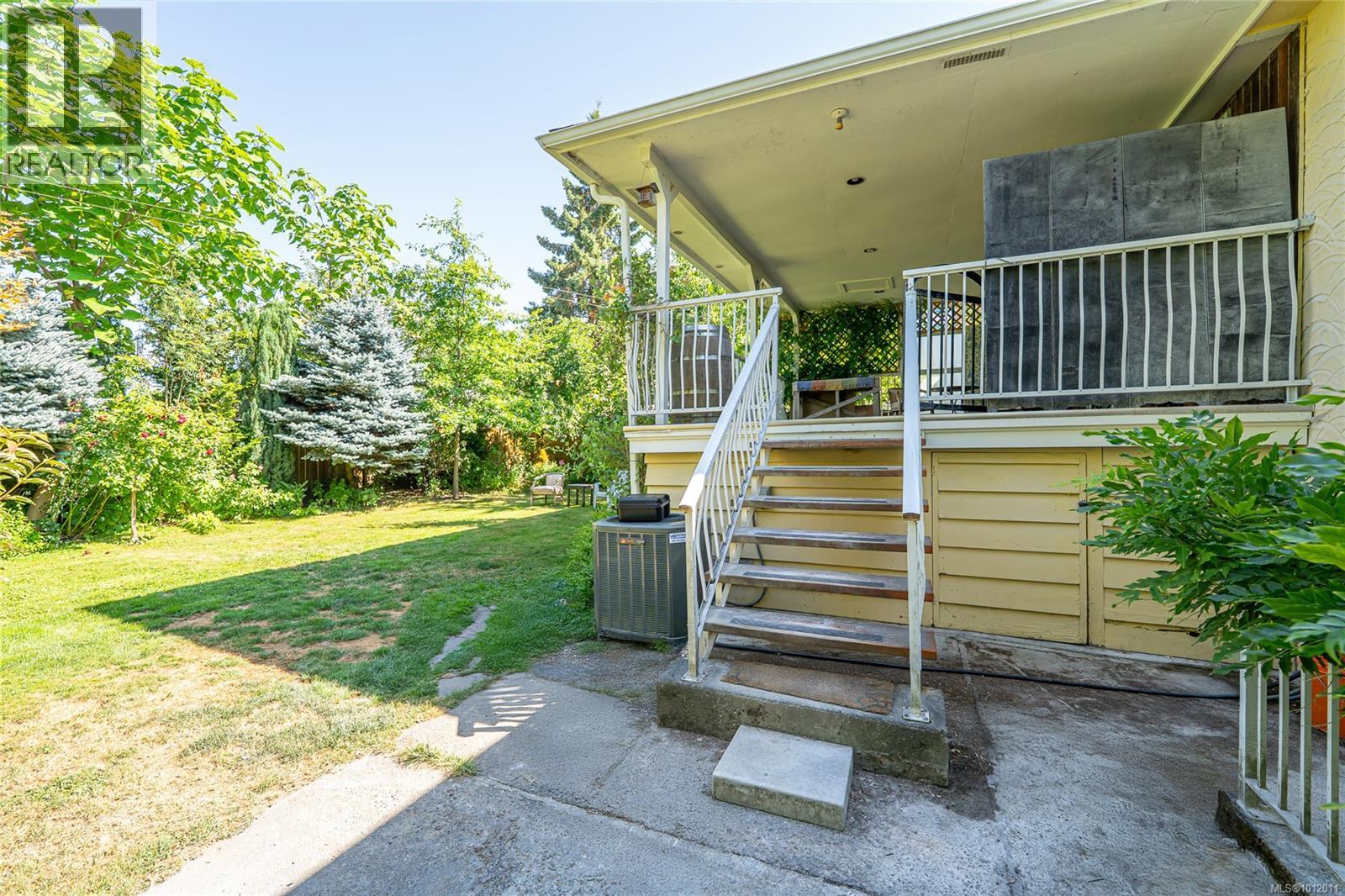 Photo 34 of 5793 Garden St, Duncan BC