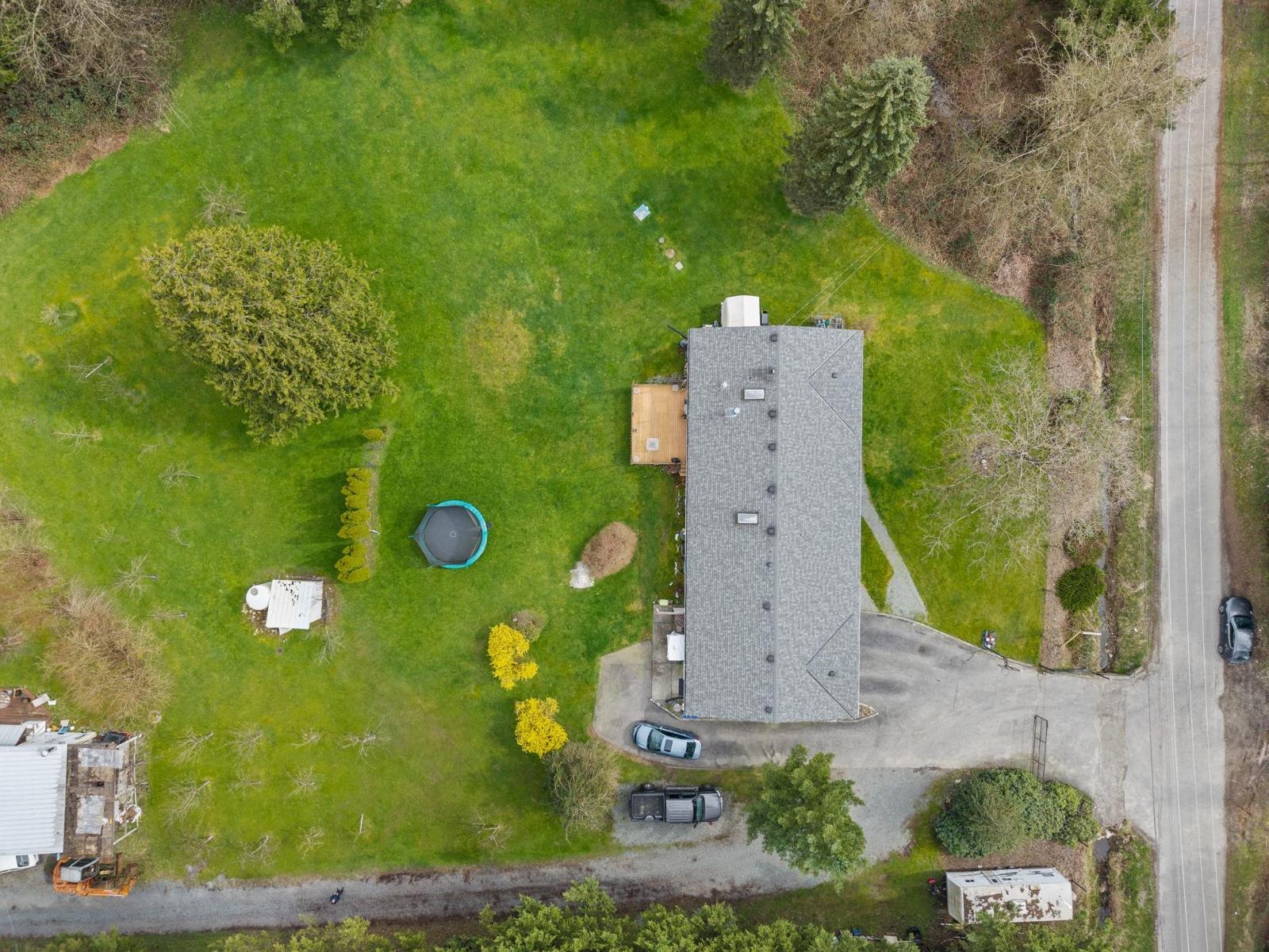 Photo 8 of 26871 58 Avenue, Langley BC