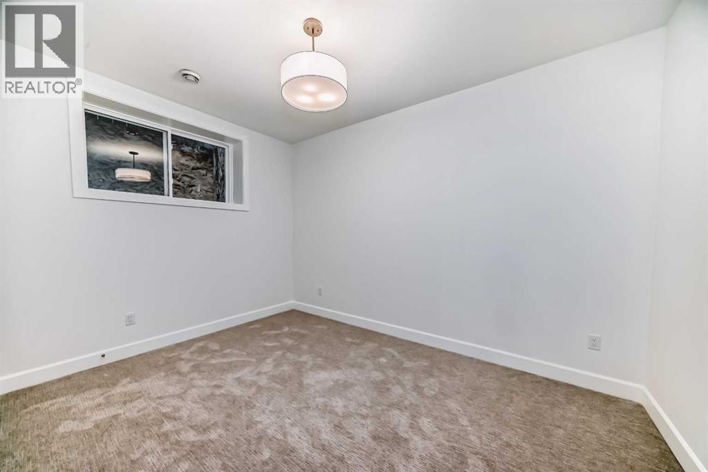 Photo 39 of 5006 21 A Street Sw, Calgary AB