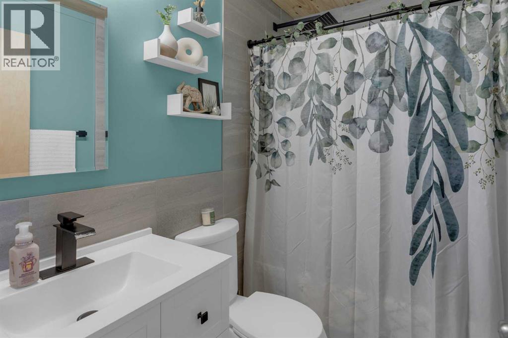 Photo 11 of 968 Abbotsford Drive Ne, Calgary AB