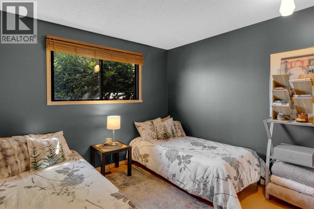 Photo 12 of 968 Abbotsford Drive Ne, Calgary AB