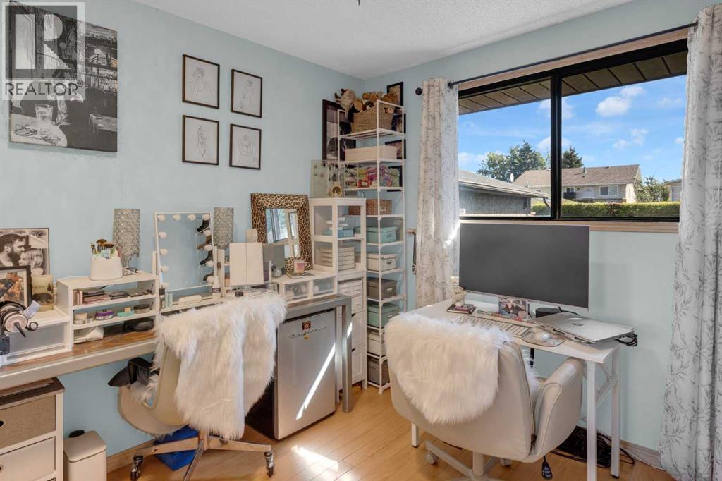 Photo 20 of 968 Abbotsford Drive Ne, Calgary AB