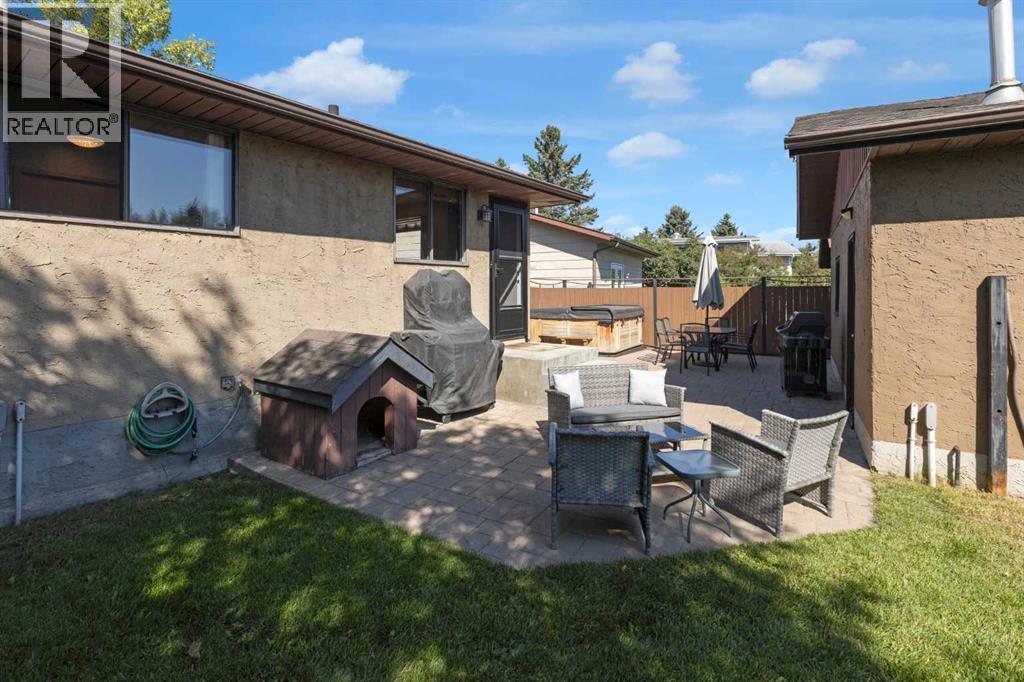 Photo 15 of 968 Abbotsford Drive Ne, Calgary AB