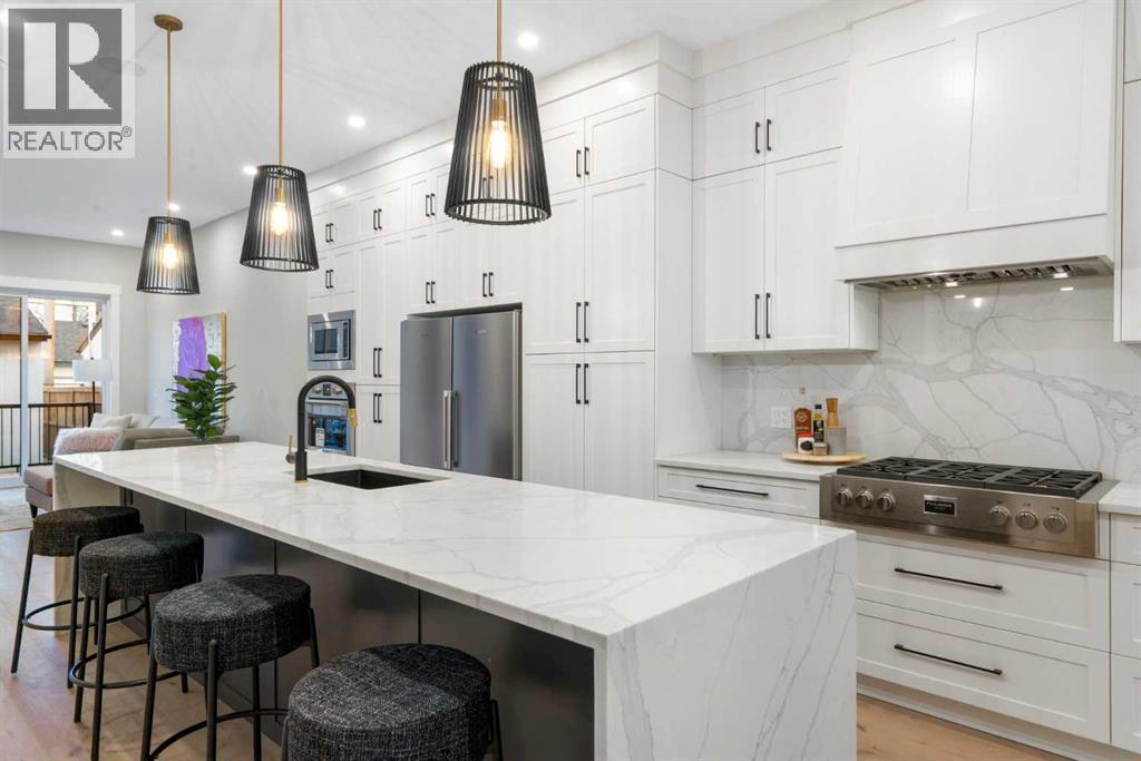 Photo 16 of 2414 35 Street Sw, Calgary AB
