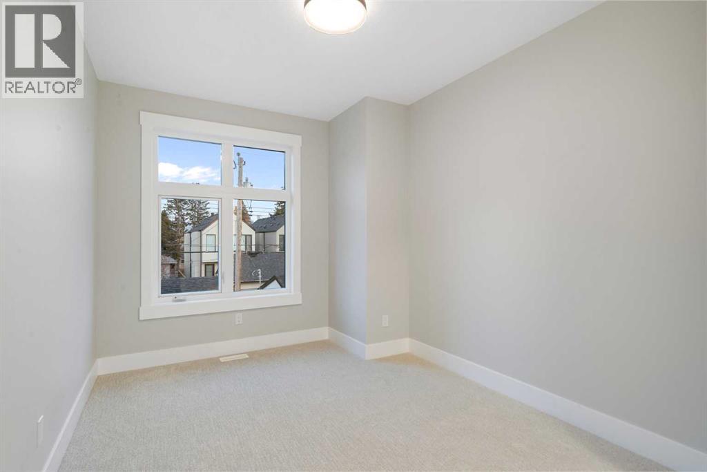 Photo 41 of 2414 35 Street Sw, Calgary AB