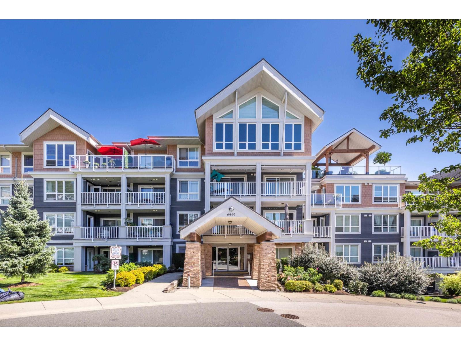 Photo 1 of 215 6460 194 Street, Langley BC