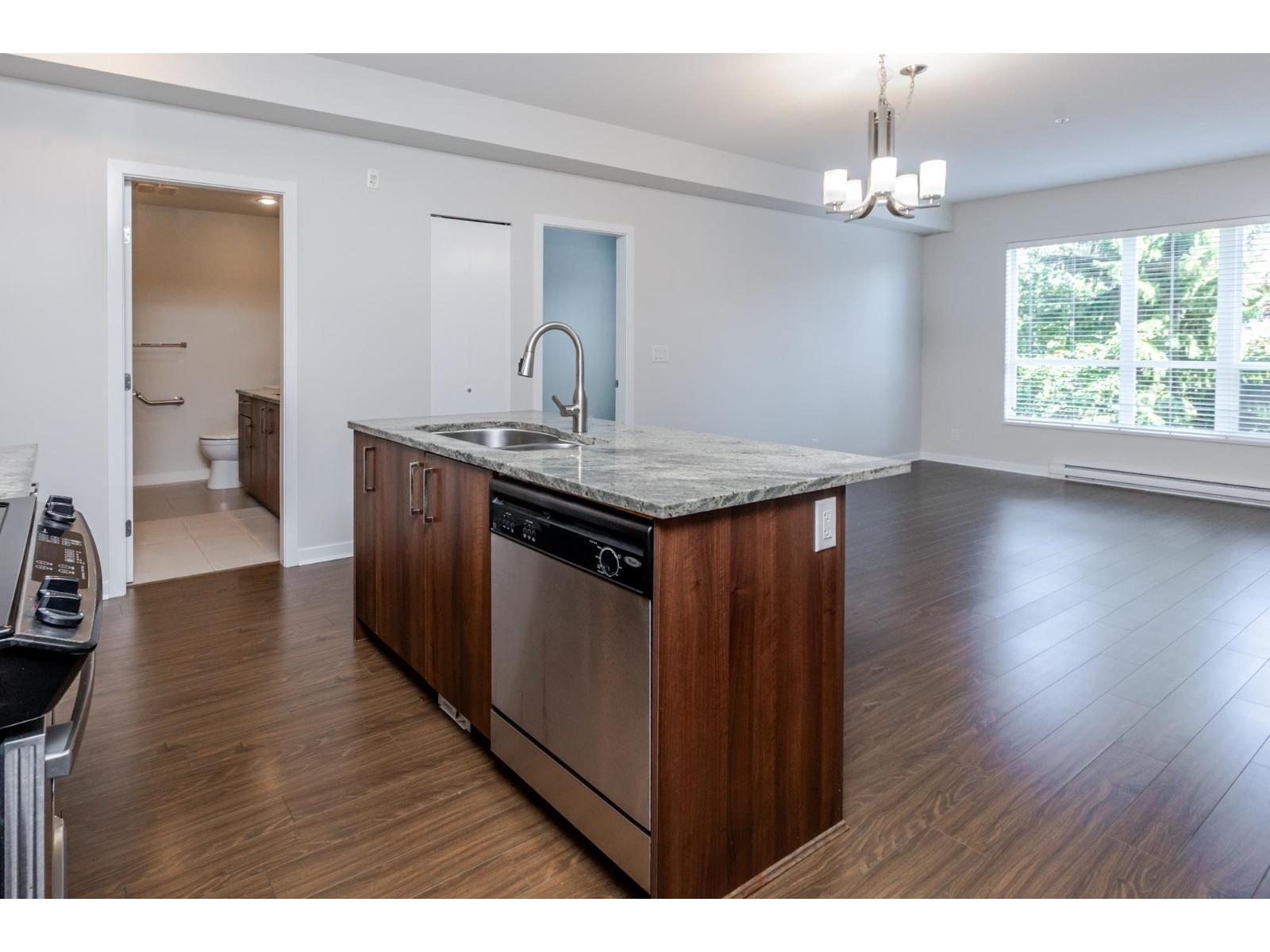 Photo 7 of 215 6460 194 Street, Langley BC