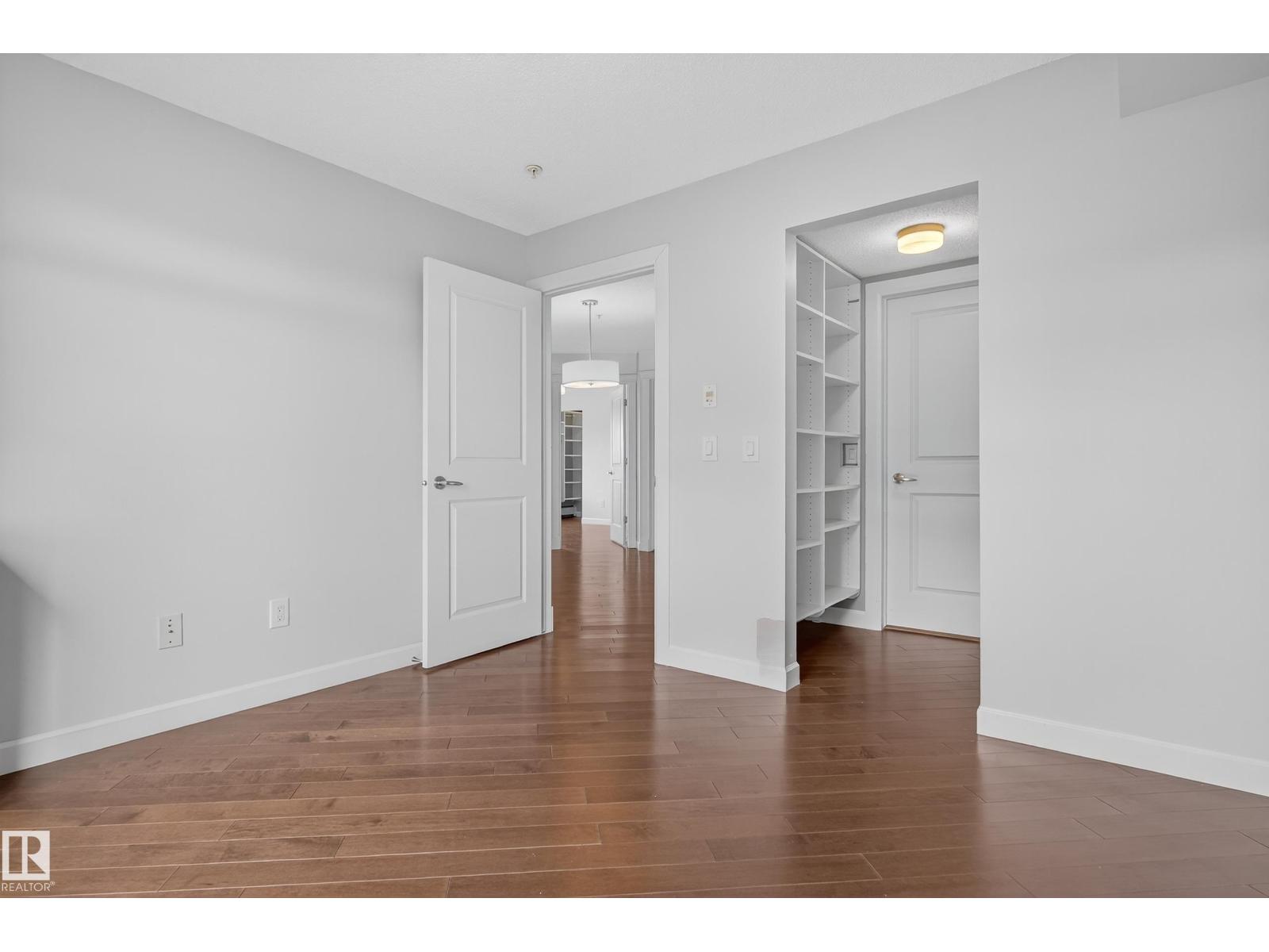 Photo 26 of 316 3715 Whitelaw Ln Nw, Edmonton AB