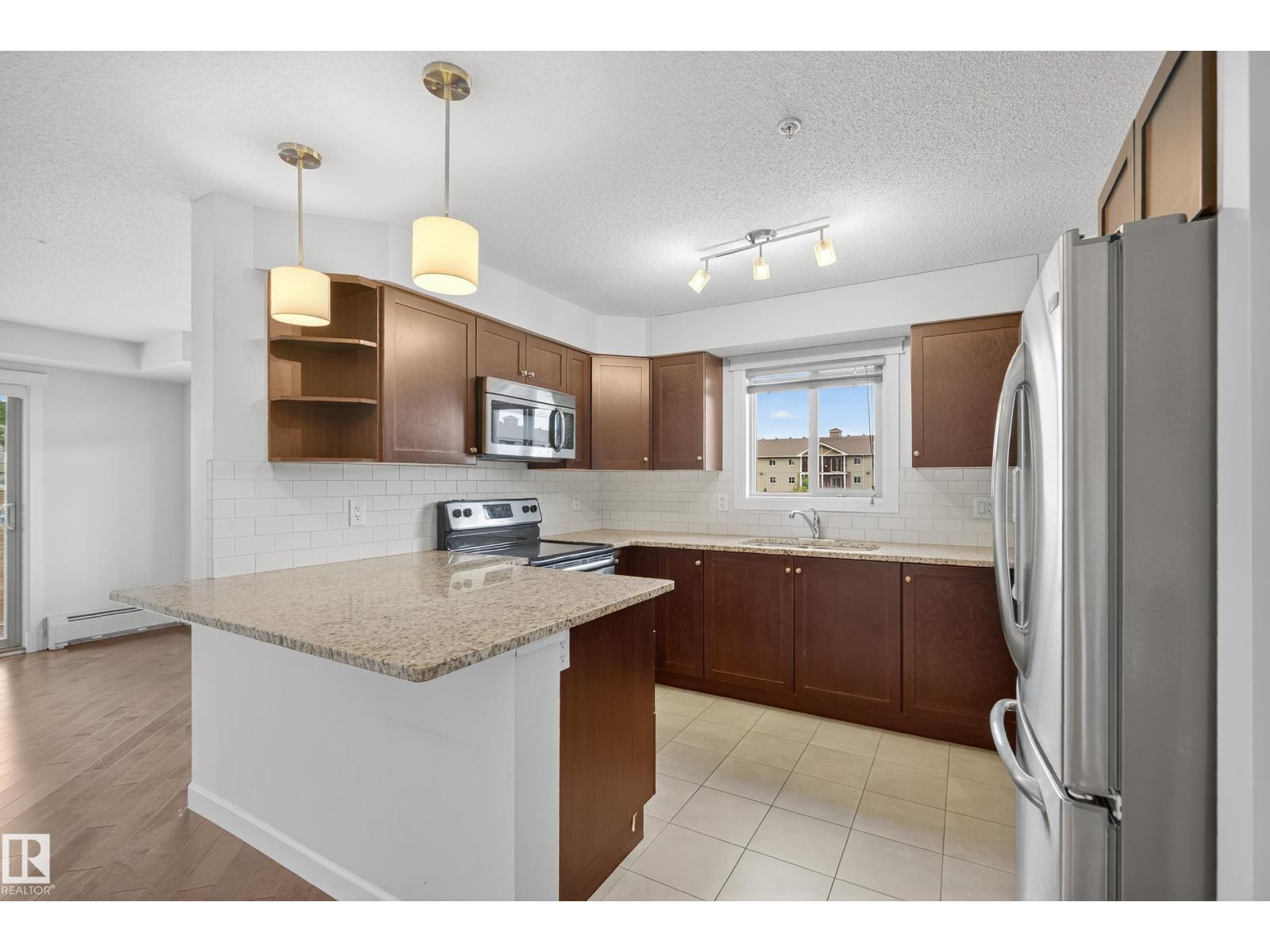 Photo 18 of 316 3715 Whitelaw Ln Nw, Edmonton AB