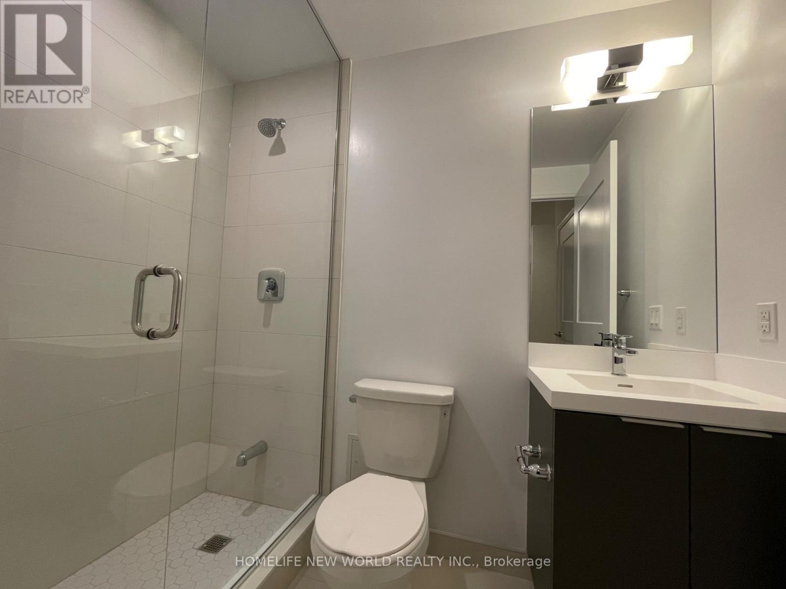 Photo 1 of 514 50 Dunfield Avenue, Toronto ON
