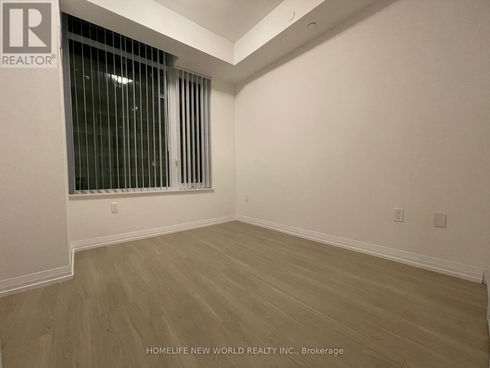 Photo 9 of 514 50 Dunfield Avenue, Toronto ON