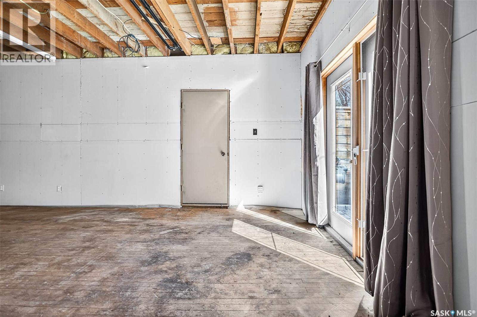 Photo 15 of 1145 2nd Avenue Nw, Moose Jaw SK
