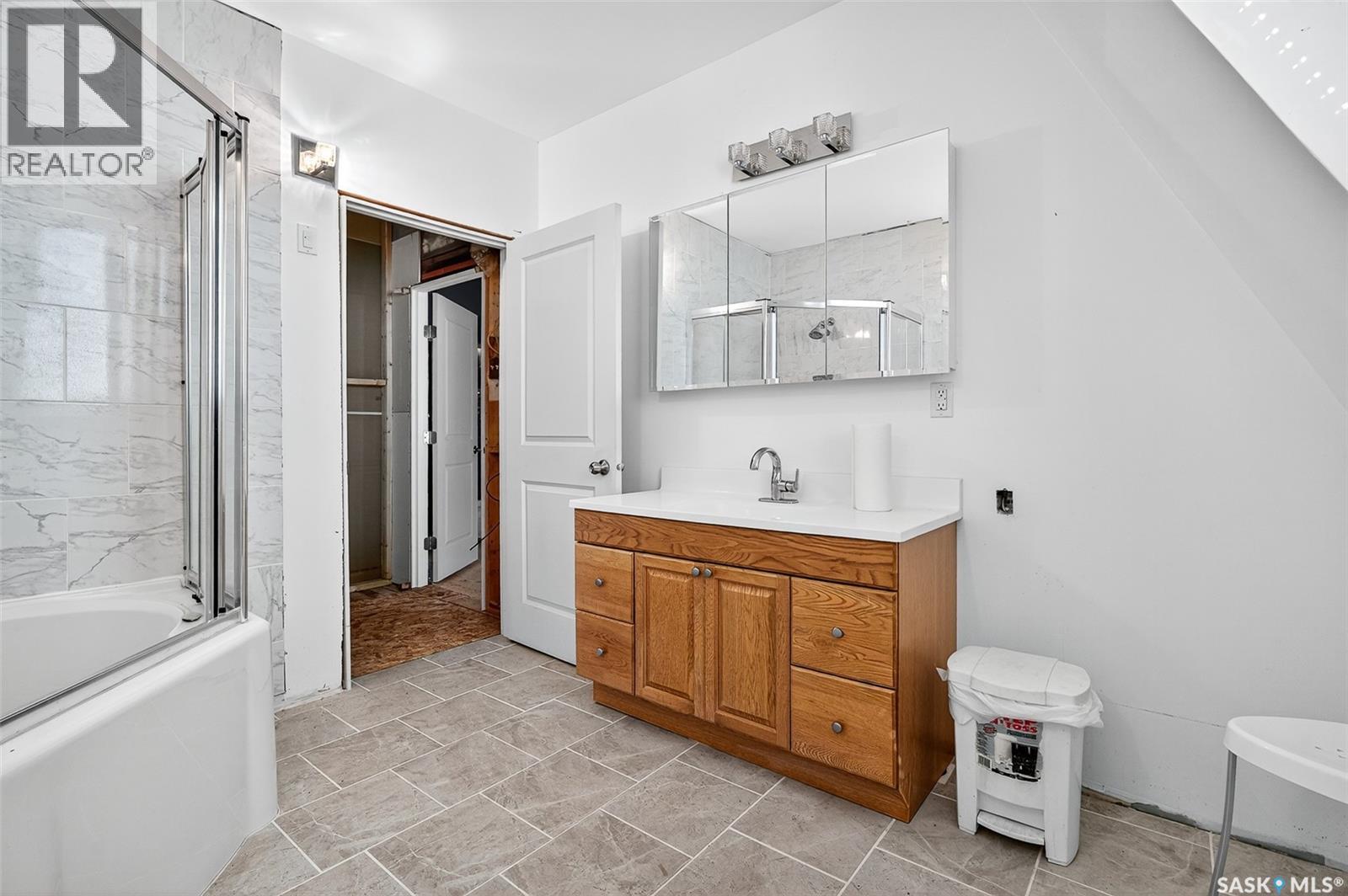 Photo 24 of 1145 2nd Avenue Nw, Moose Jaw SK