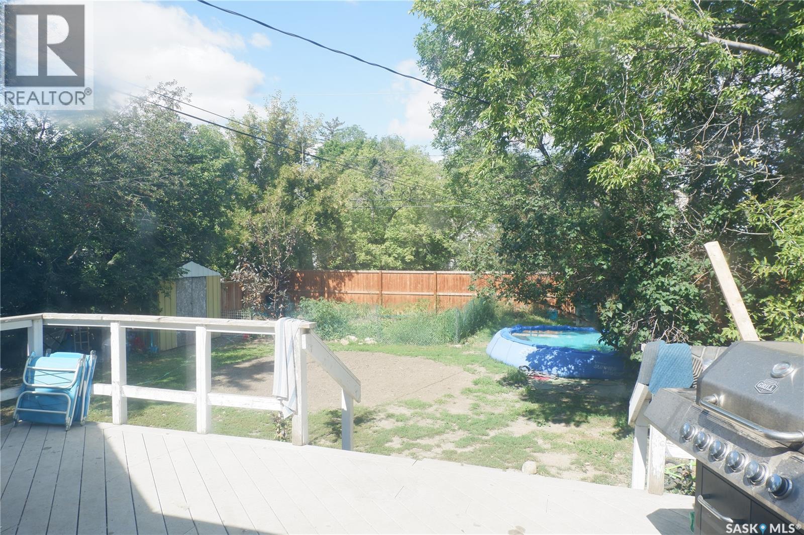 Photo 1 of 568 Stadacona Street W, Moose Jaw SK