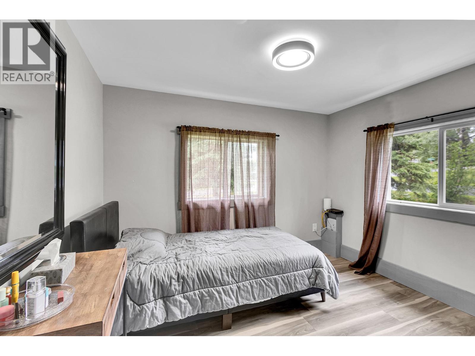 Photo 5 of 3940 Balsum Road, Prince George BC